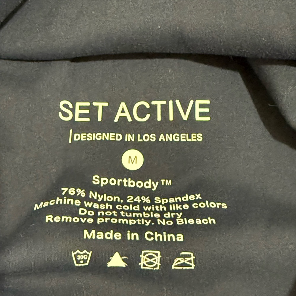 SET Active Navy Blue Cropped Athletic Tank - Picture 4 of 4